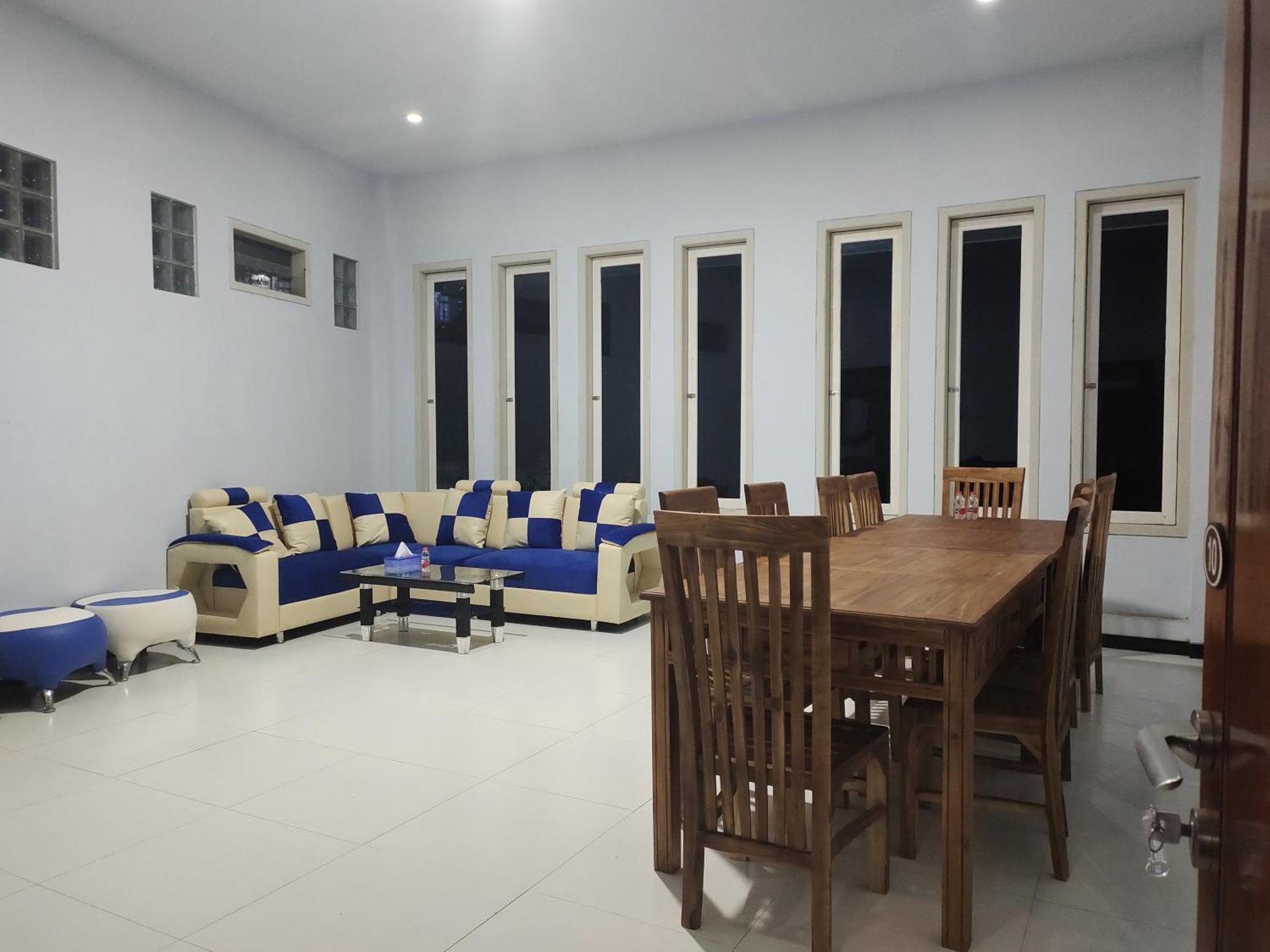 Harmony Resto&Homestay Lambangkuning Екстер'єр фото